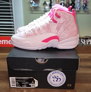 Air Jordan Retro 12 GS Arctic Pink Sneakers Pink and White 5y